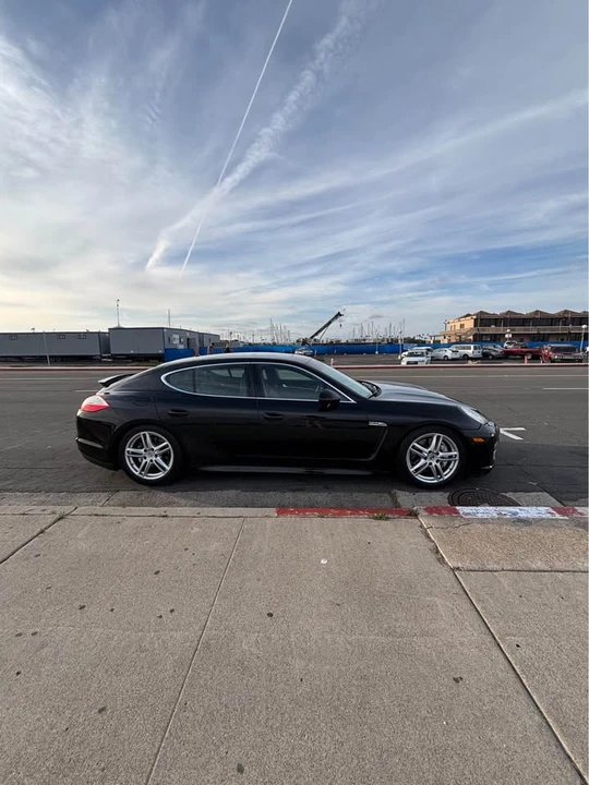 2010 Porsche 970 Panamera 4S - Image 4 of 21