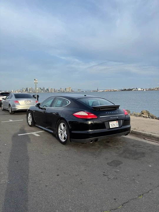 2010 Porsche 970 Panamera 4S - Image 7 of 21
