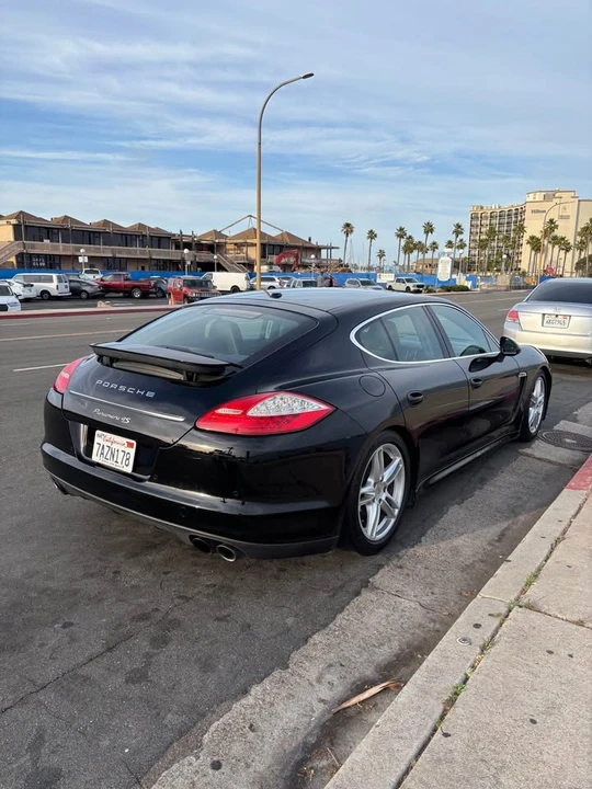 2010 Porsche 970 Panamera 4S - Image 5 of 21
