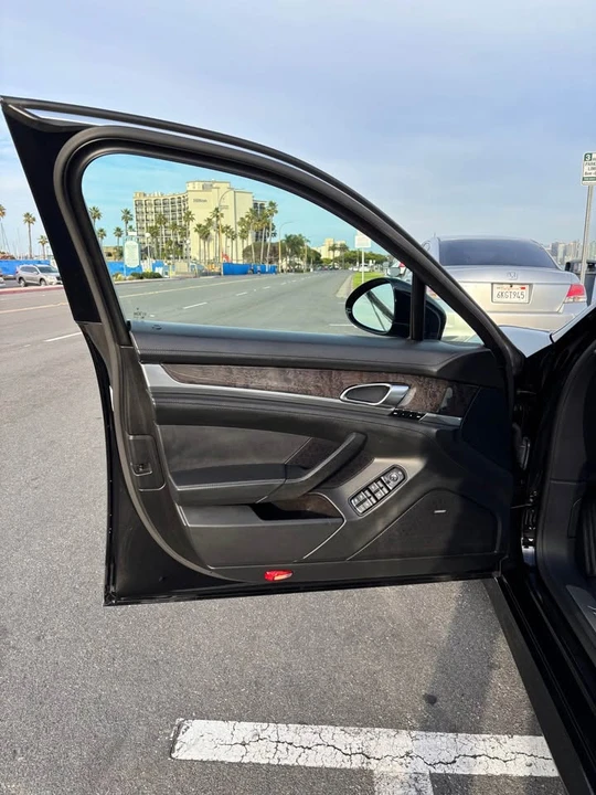 2010 Porsche 970 Panamera 4S - Image 10 of 21