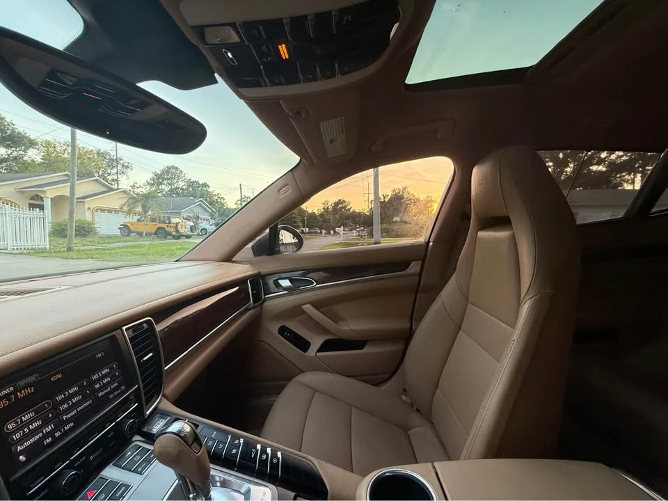 2010 Porsche 970 Panamera 4S - Image 10 of 17