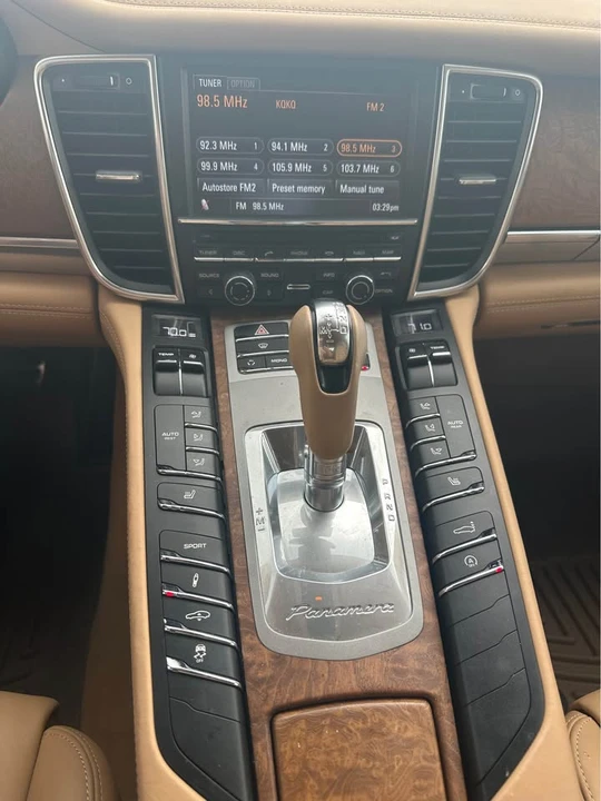 2010 Porsche 970 Panamera 4S - Image 12 of 13