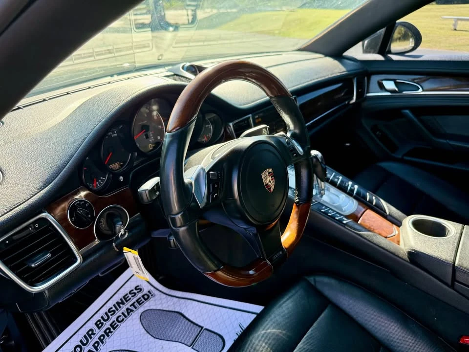 2010 Porsche 970 Panamera 4S - Image 9 of 18