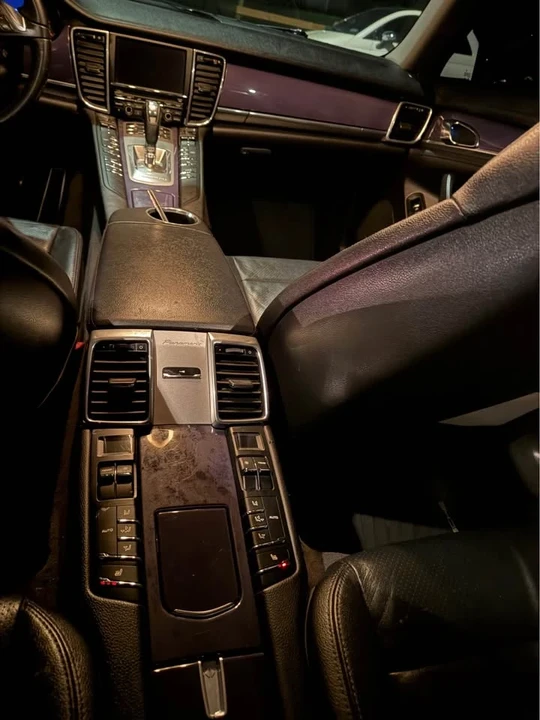 2010 Porsche 970 Panamera 4S - Image 9 of 9