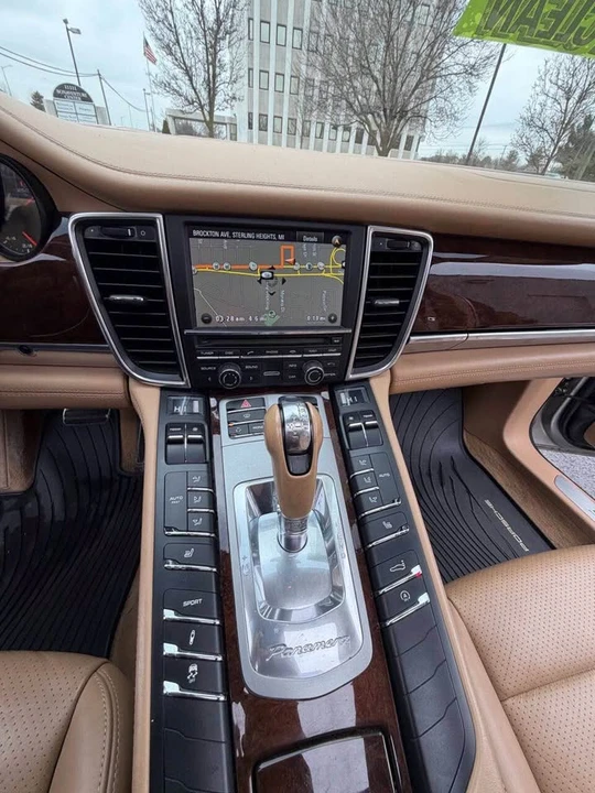 2010 Porsche 970 Panamera 4S - Image 7 of 18
