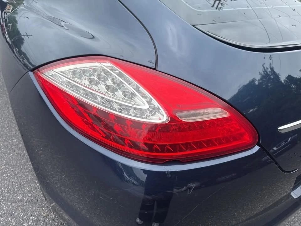 2010 Porsche 970 Panamera 4S - Image 9 of 20