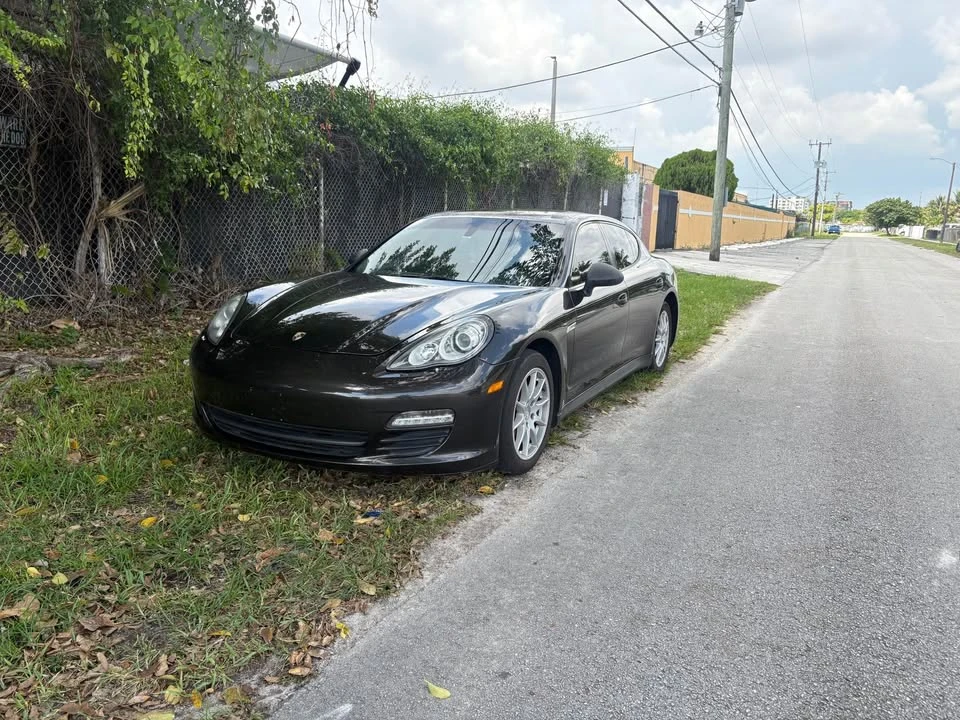 2010 Porsche 970 Panamera S - Image 2 of 7
