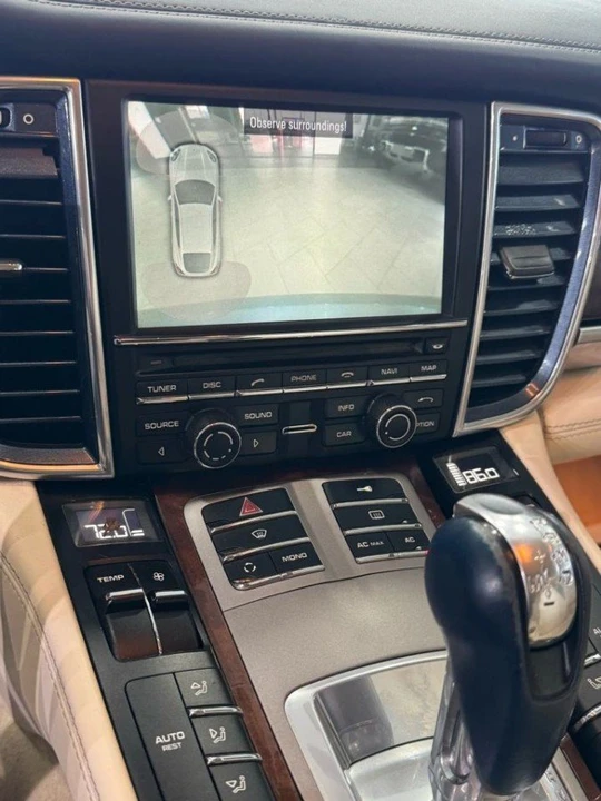 2010 Porsche 970 Panamera S - Image 11 of 20