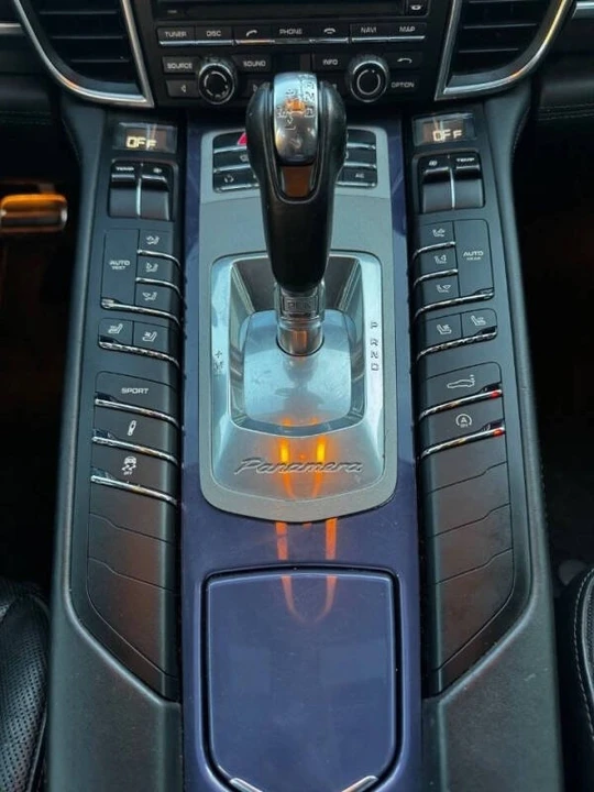 2010 Porsche 970 Panamera S - Image 17 of 20