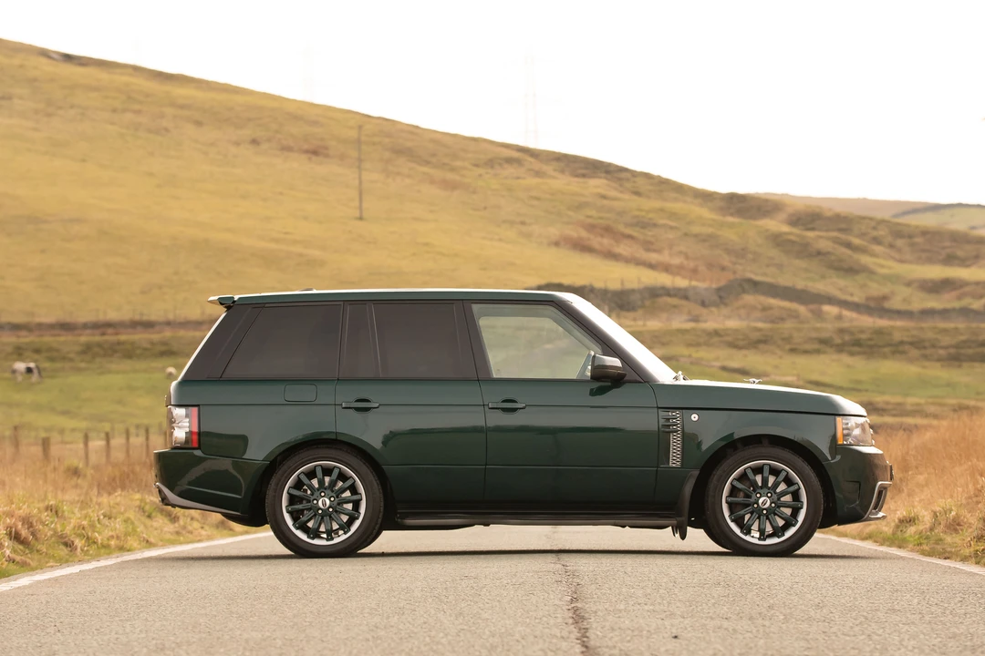 2010 Land Rover Range Rover L322 - Image 19 of 31