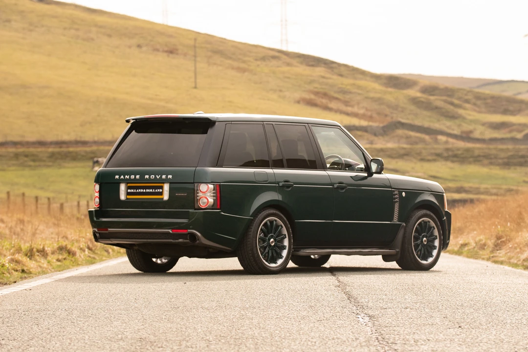 2010 Land Rover Range Rover L322 - Image 18 of 31