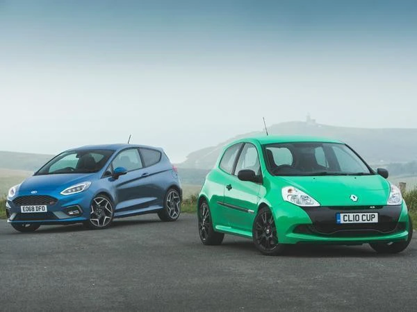 2010 Renault Clio 3rd Gen - Image 4 of 6