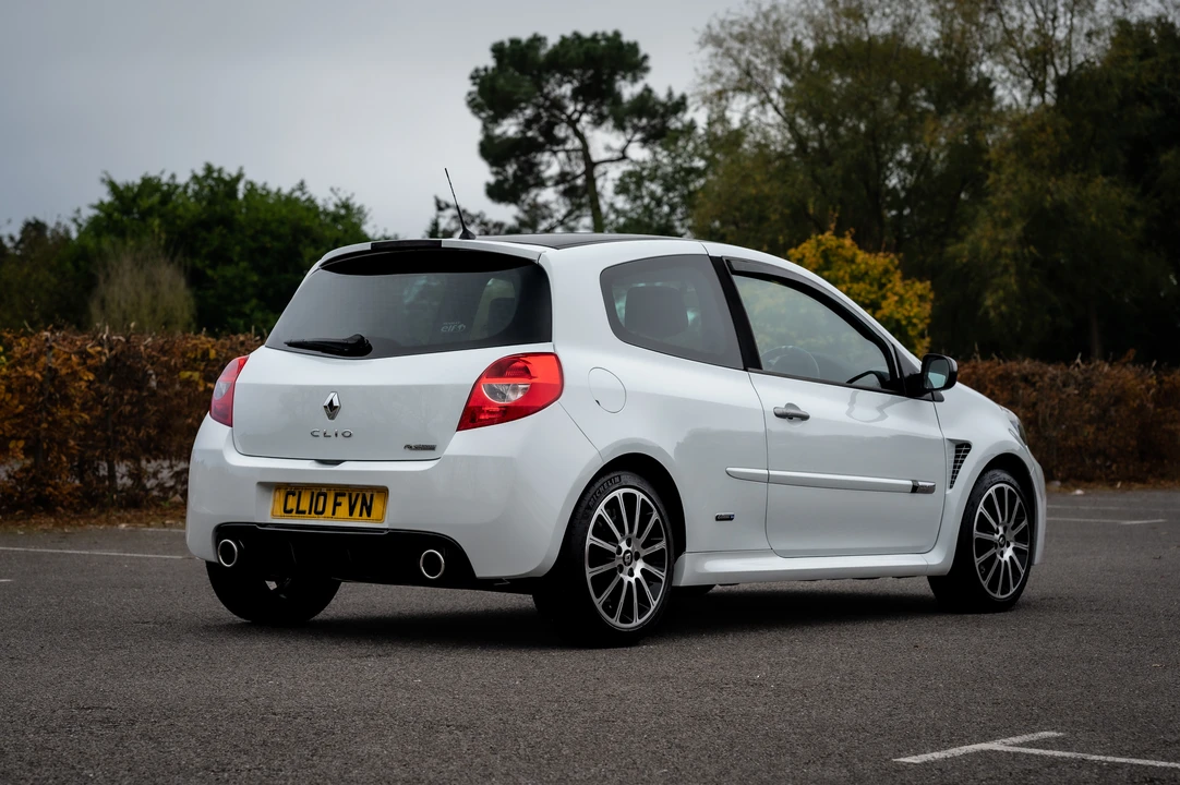 2010 Renault Clio 3rd Gen - Image 6 of 31