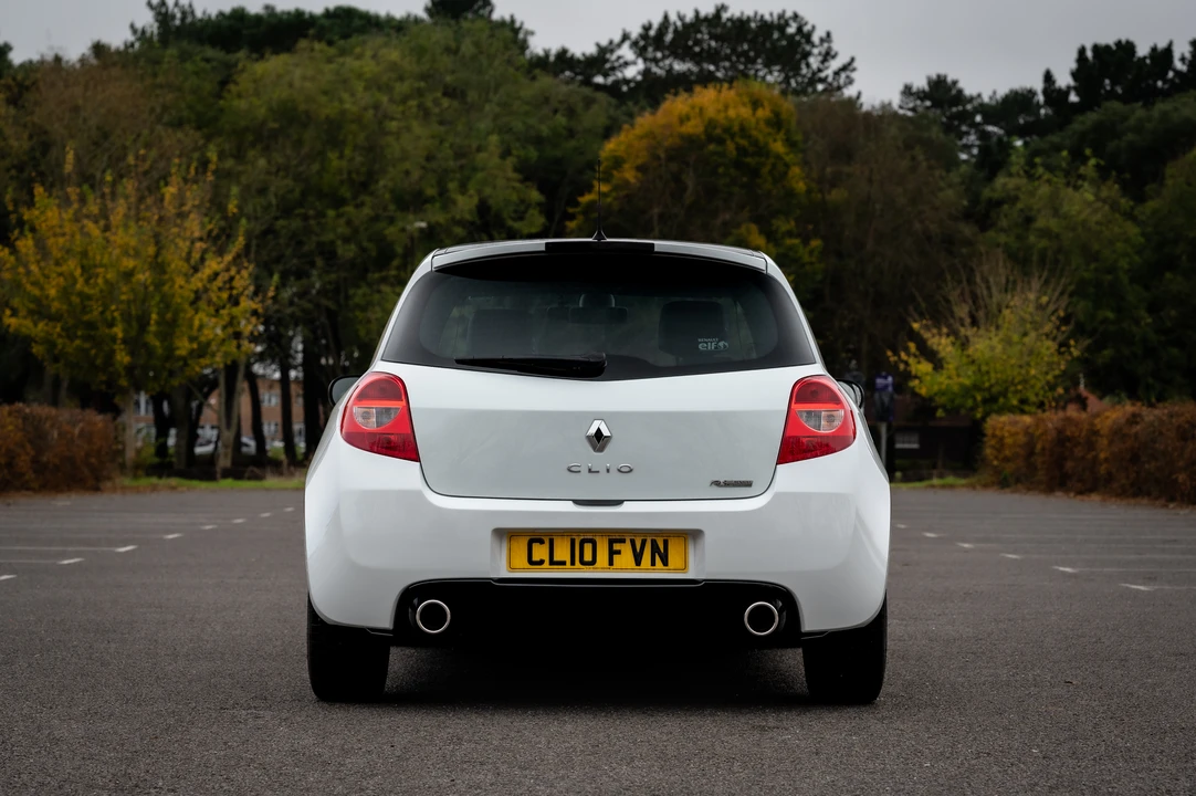 2010 Renault Clio 3rd Gen - Image 7 of 31