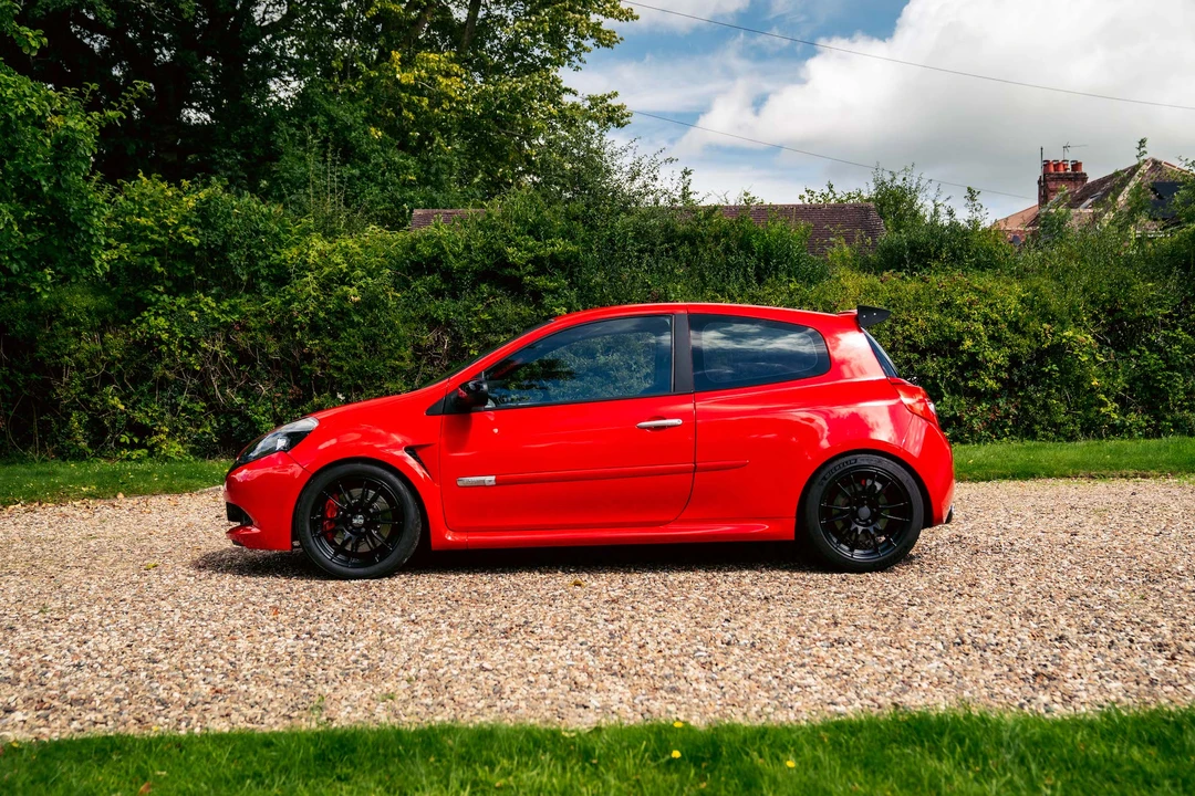 2010 Renault Clio 3rd Gen - Image 5 of 31