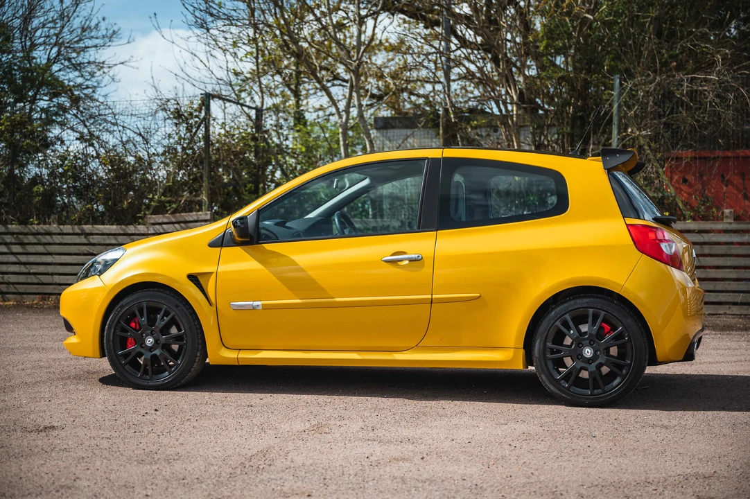 2010 Renault Clio 3rd Gen - Image 6 of 31