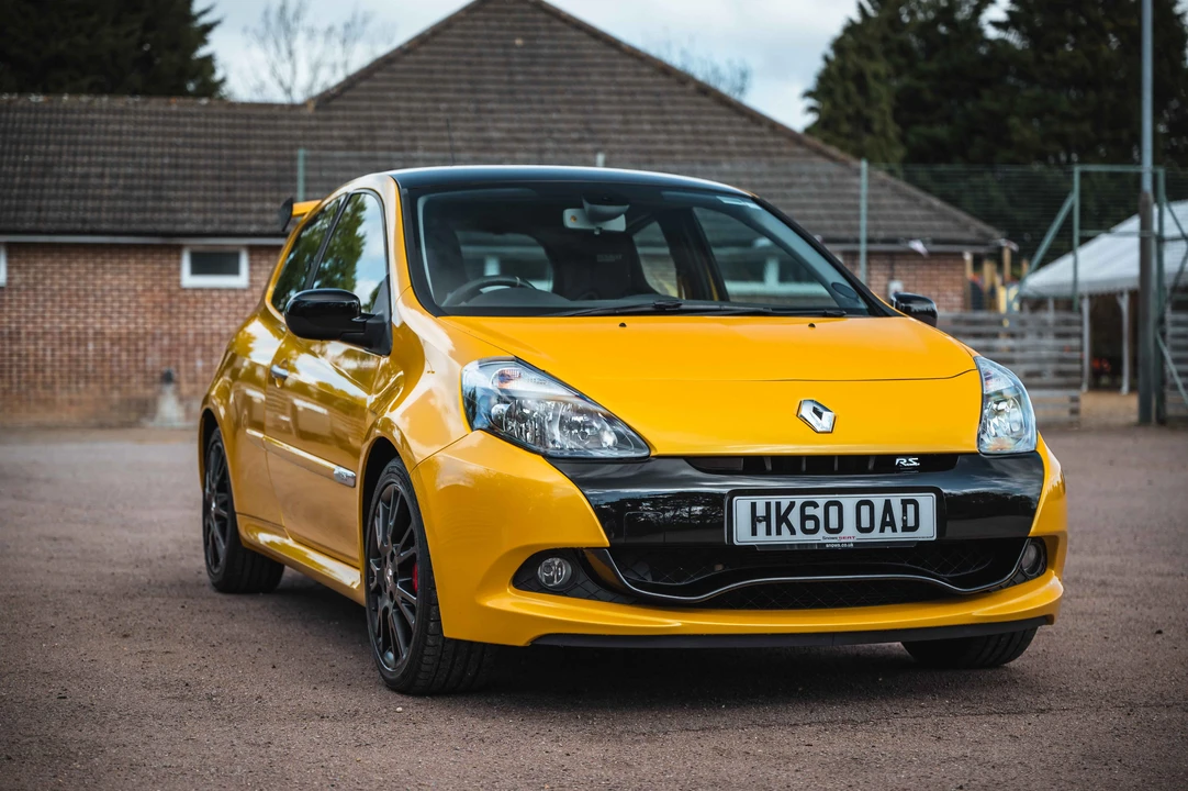2010 Renault Clio 3rd Gen - Image 14 of 31