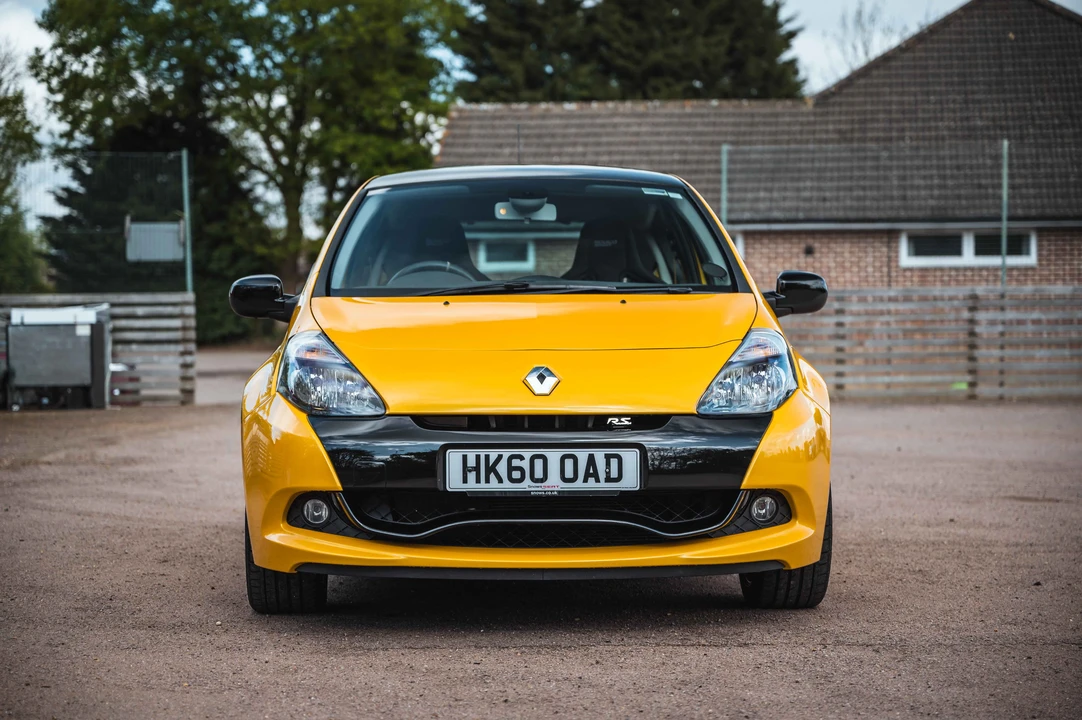 2010 Renault Clio 3rd Gen - Image 3 of 31