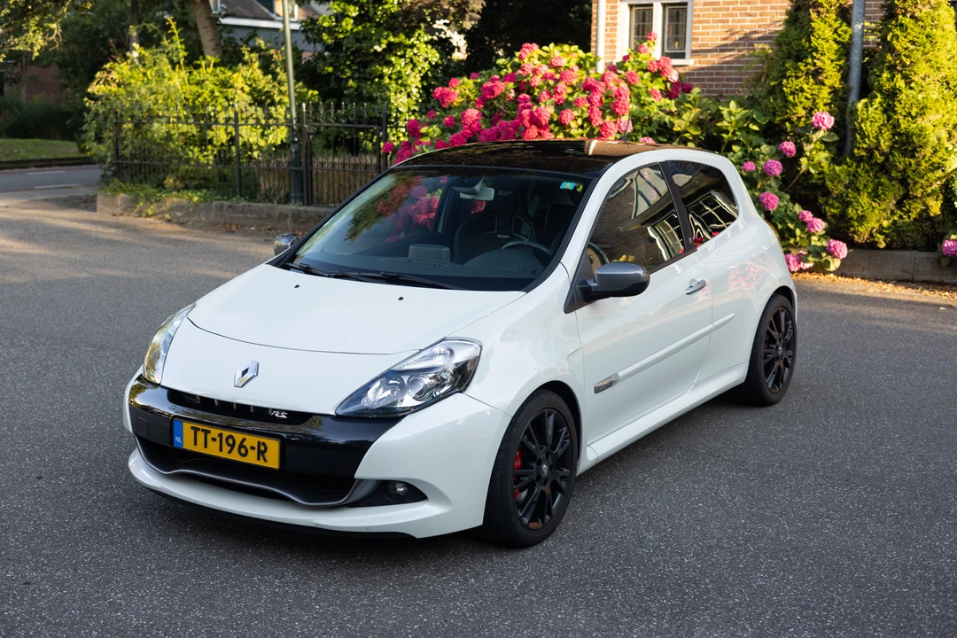 2010 Renault Clio 3rd Gen - Image 14 of 31