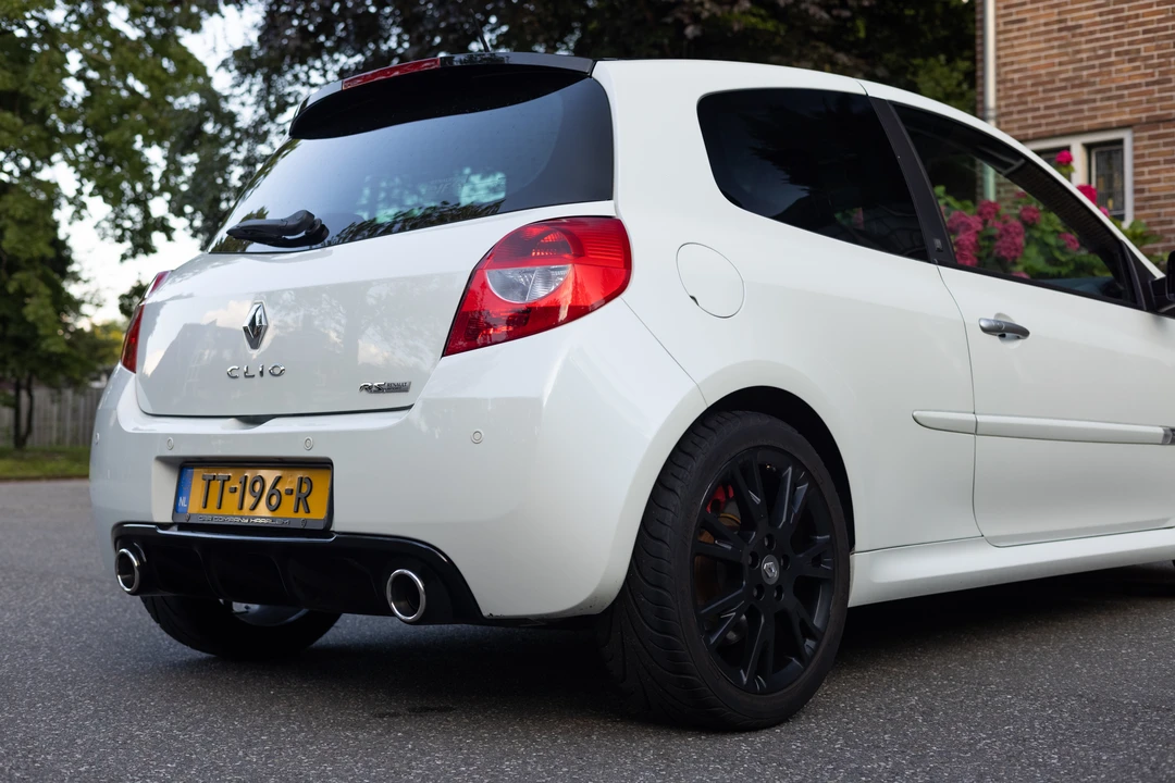2010 Renault Clio 3rd Gen - Image 26 of 31