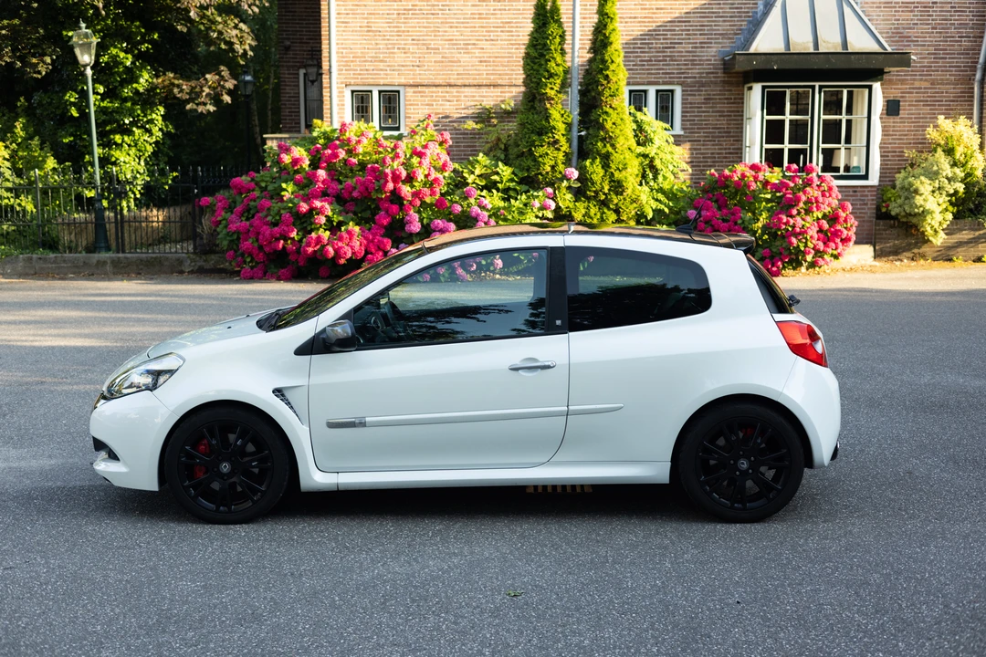 2010 Renault Clio 3rd Gen - Image 29 of 31