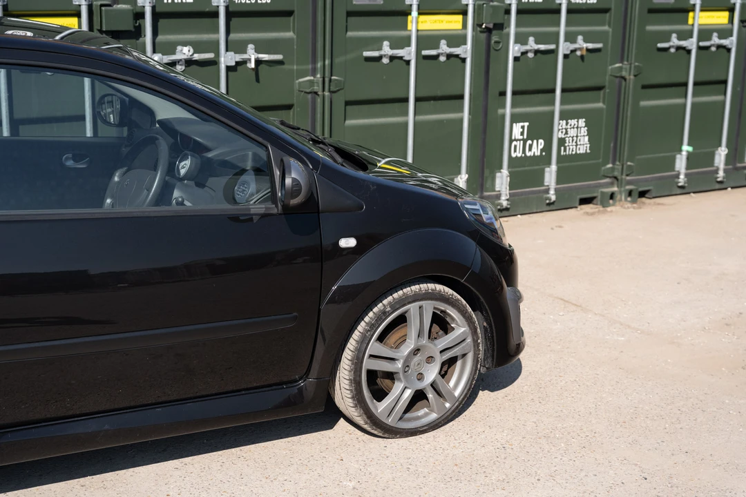 2010 Renault - Image 28 of 31