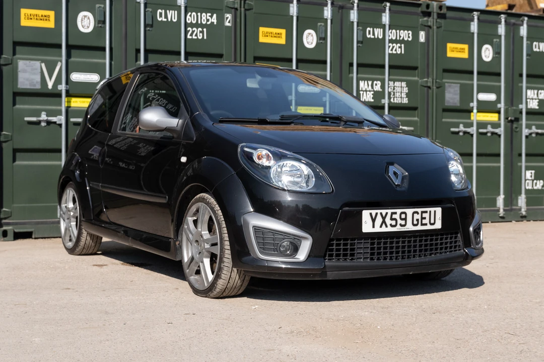 2010 Renault - Image 5 of 31