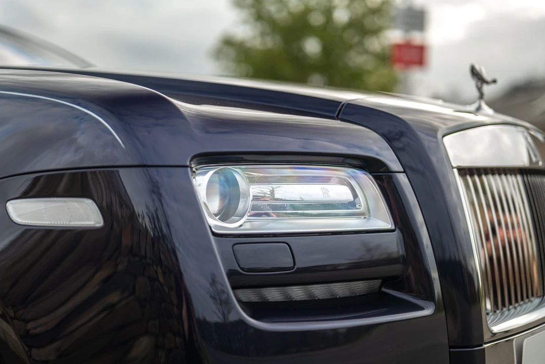 2010 Rolls-Royce Ghost 1st Gen - Image 17 of 31