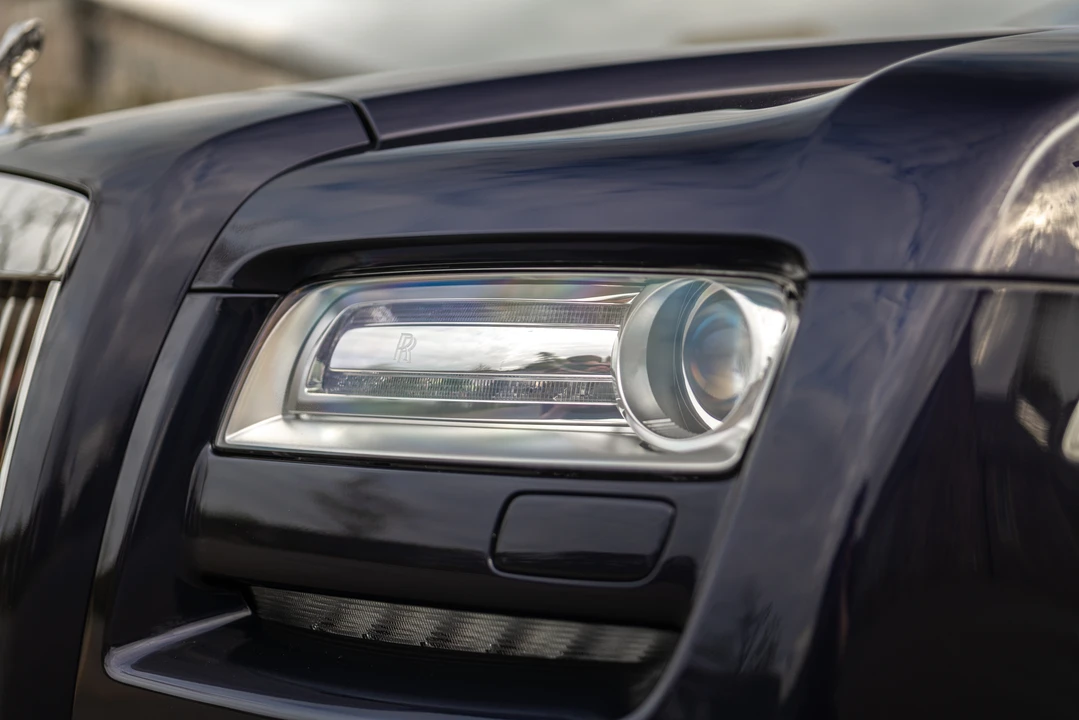 2010 Rolls-Royce Ghost 1st Gen - Image 19 of 31