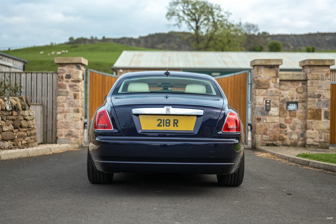 2010 Rolls-Royce Ghost 1st Gen - Image 8 of 31