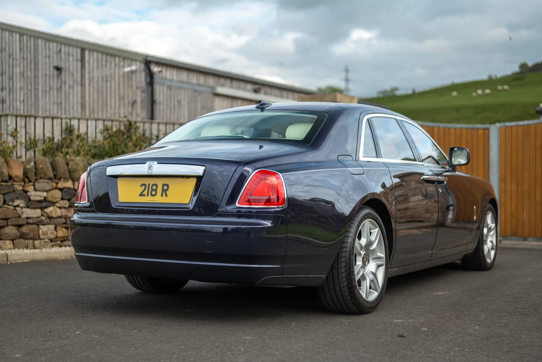 2010 Rolls-Royce Ghost 1st Gen - Image 9 of 31