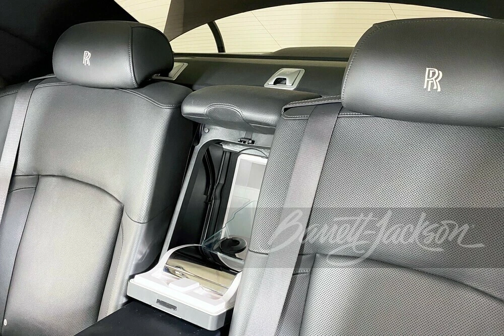 2010 Rolls-Royce Ghost 1st Gen - Image 5 of 15