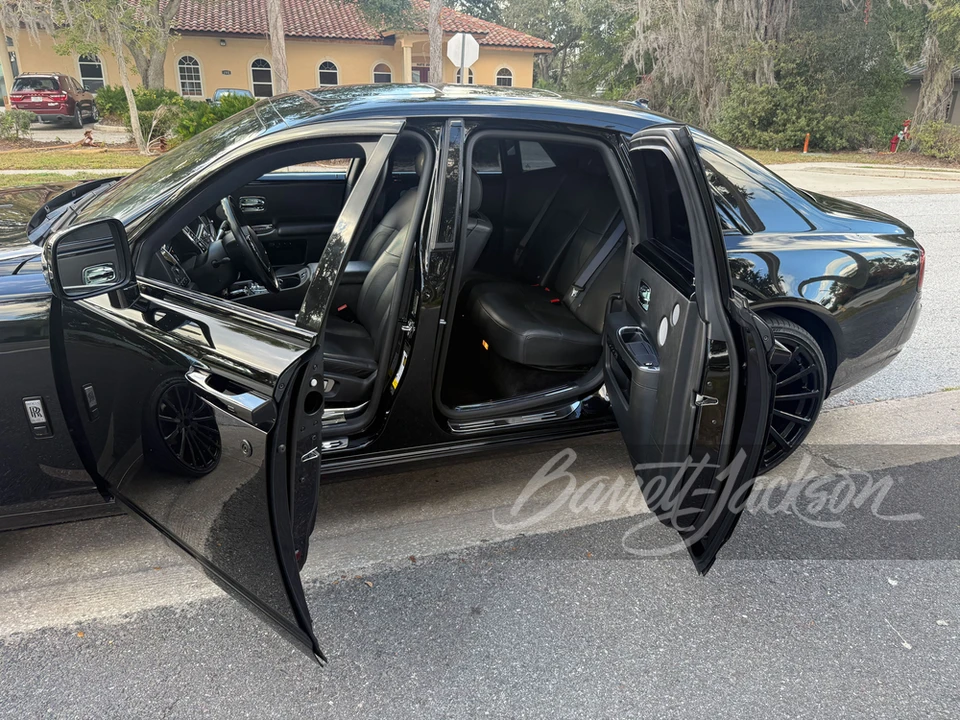 2010 Rolls-Royce Ghost 1st Gen - Image 16 of 26