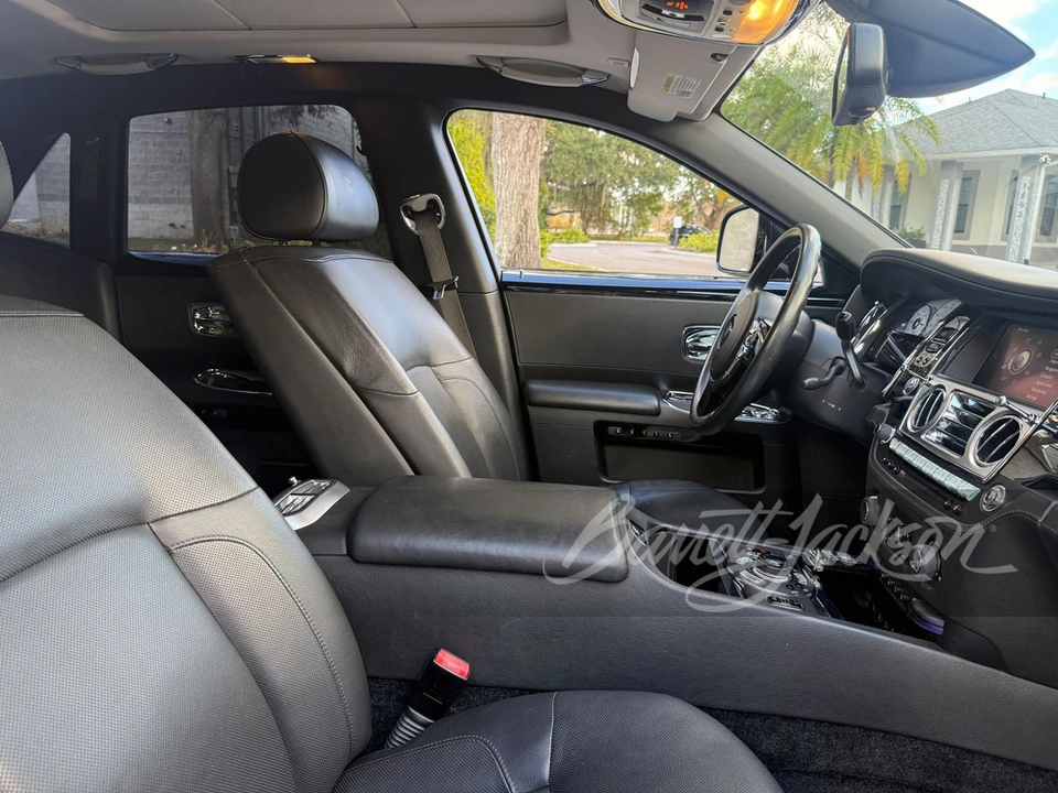 2010 Rolls-Royce Ghost 1st Gen - Image 25 of 26