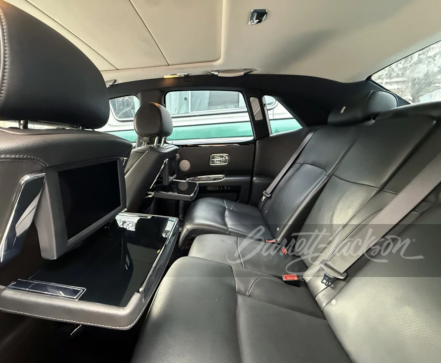 2010 Rolls-Royce Ghost 1st Gen - Image 26 of 26