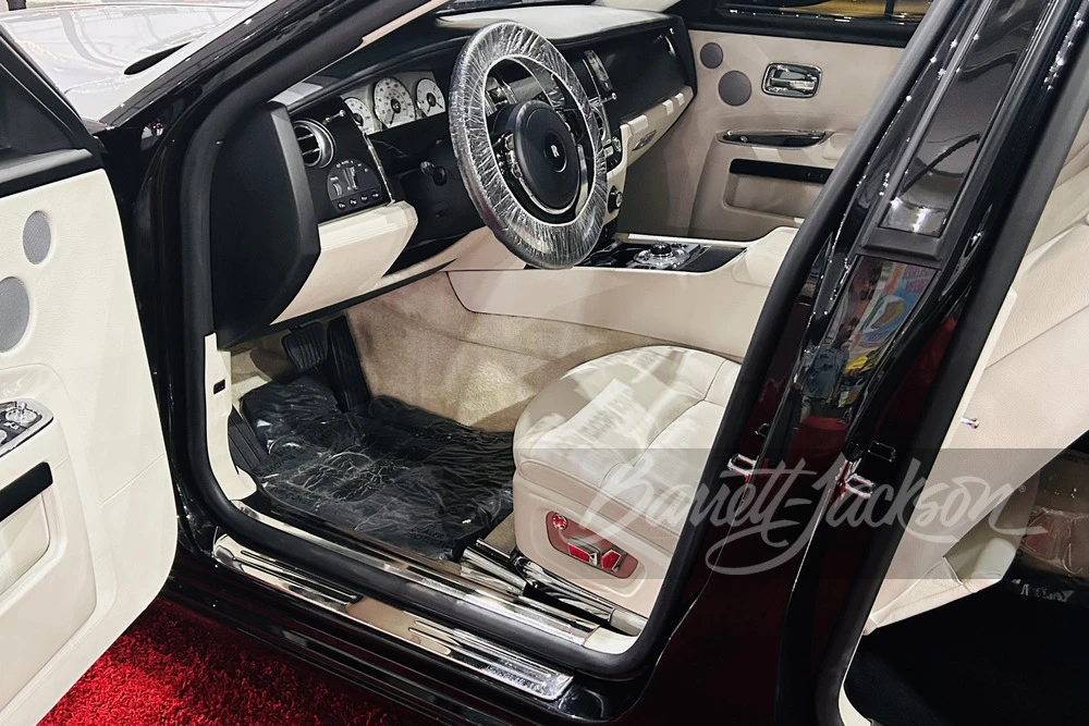 2010 Rolls-Royce Ghost 1st Gen - Image 3 of 14