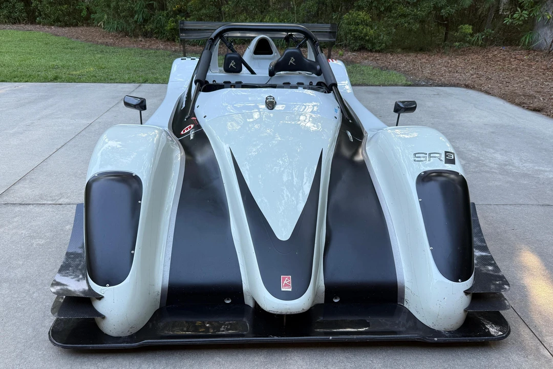 2010 Radical SR3 - Image 2 of 31