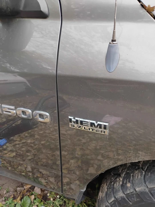 2010 Ram 1500 - Image 2 of 2