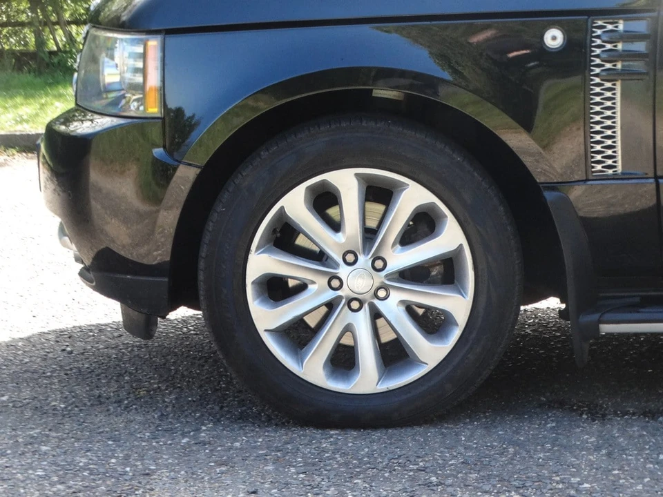 2010 Land Rover Range Rover L322 - Image 7 of 31
