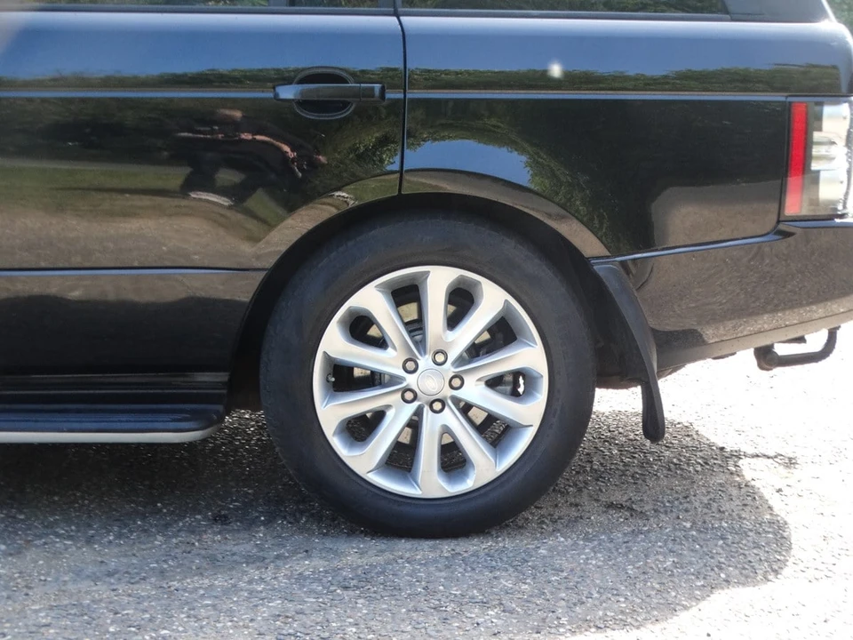 2010 Land Rover Range Rover L322 - Image 8 of 31