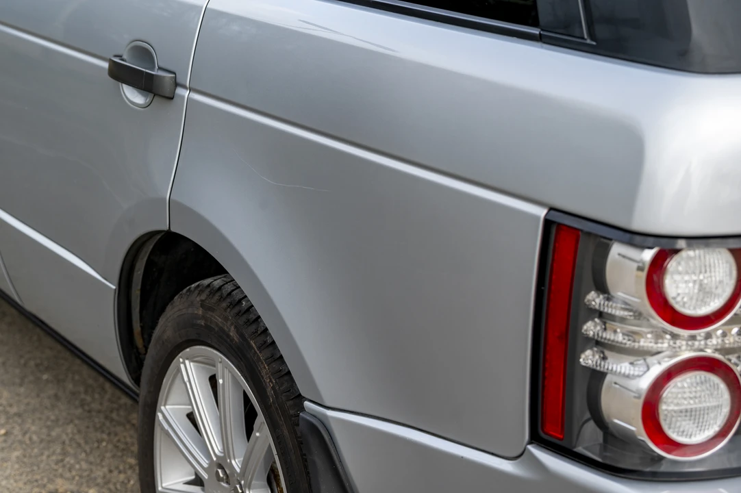 2010 Land Rover Range Rover L322 - Image 20 of 31