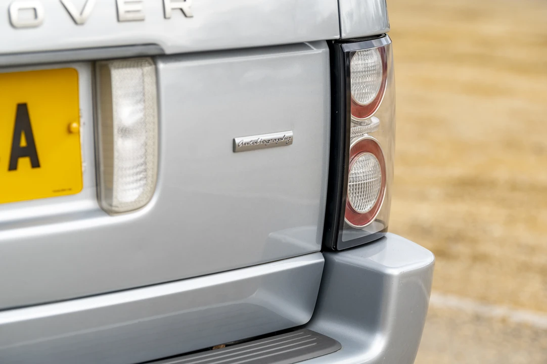 2010 Land Rover Range Rover L322 - Image 23 of 31
