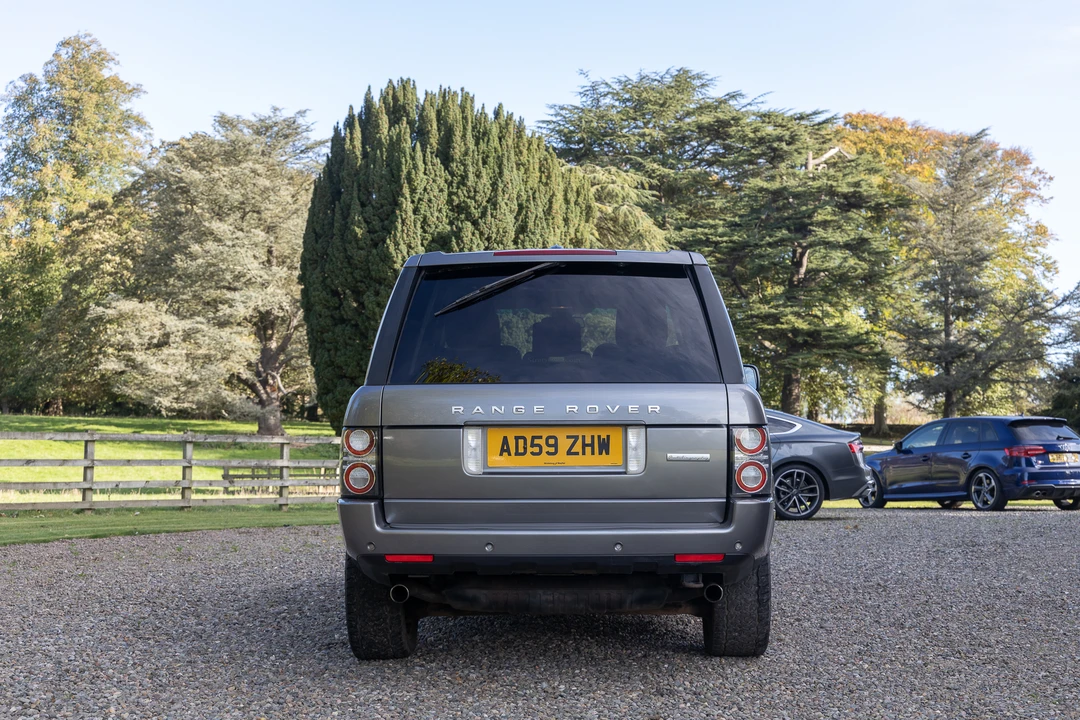 2011 Land Rover Range Rover L322 - Image 7 of 31