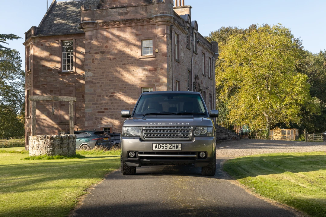 2011 Land Rover Range Rover L322 - Image 18 of 31