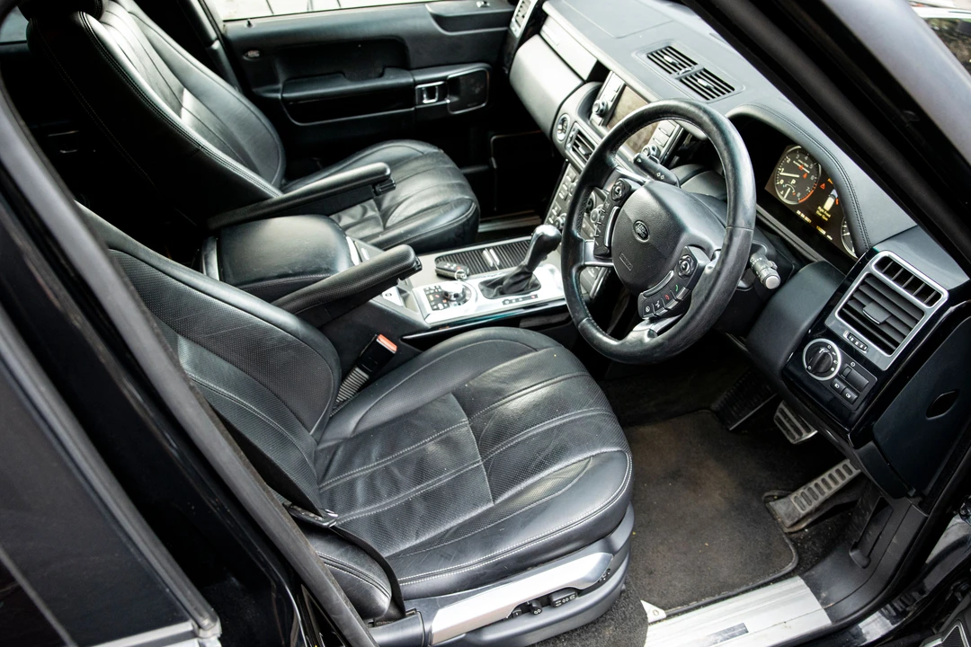 2010 Land Rover Range Rover L322 - Image 13 of 13
