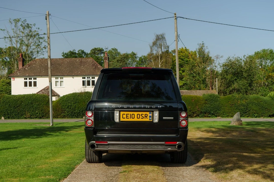 2010 Land Rover Range Rover L322 - Image 14 of 30