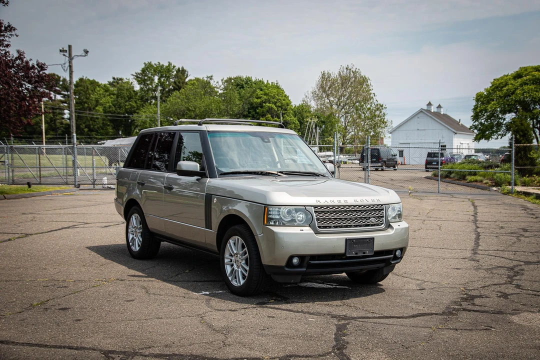 2010 Land Rover Range Rover L322 - Image 21 of 31