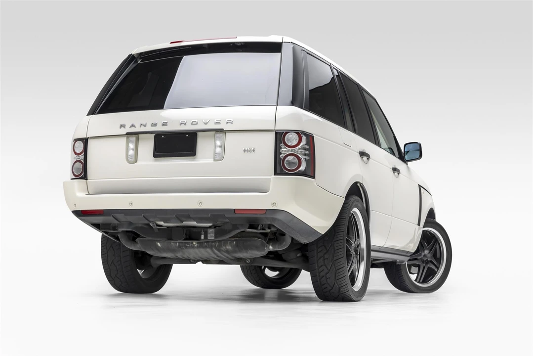 2010 Land Rover Range Rover L322 - Image 12 of 31