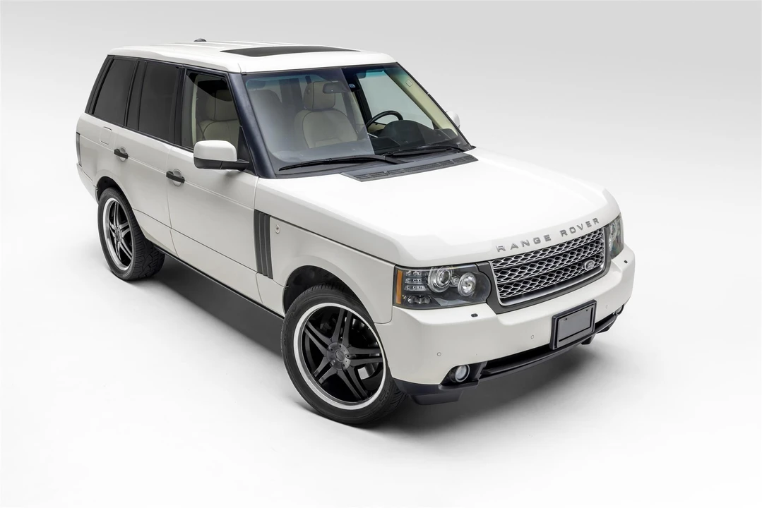 2010 Land Rover Range Rover L322 - Image 17 of 31