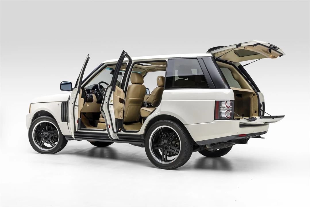 2010 Land Rover Range Rover L322 - Image 18 of 31
